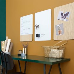 40 x 60 cm. Magnettafel aus Eiche