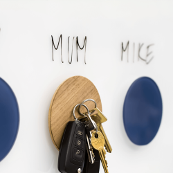 Kreis 10 cm. Superstarker Magnet aus schwarzem Glas