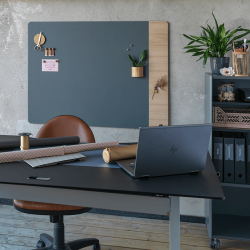 90 x 120 cm. Mat glas gr/Egefiner Magnetisk tavle